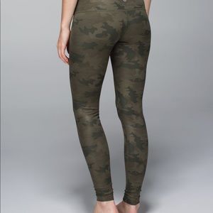 Camo Lululemon Wunder Under Leggings Size 4